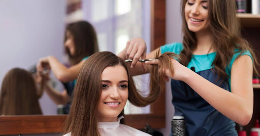 haircuts for oval face shape